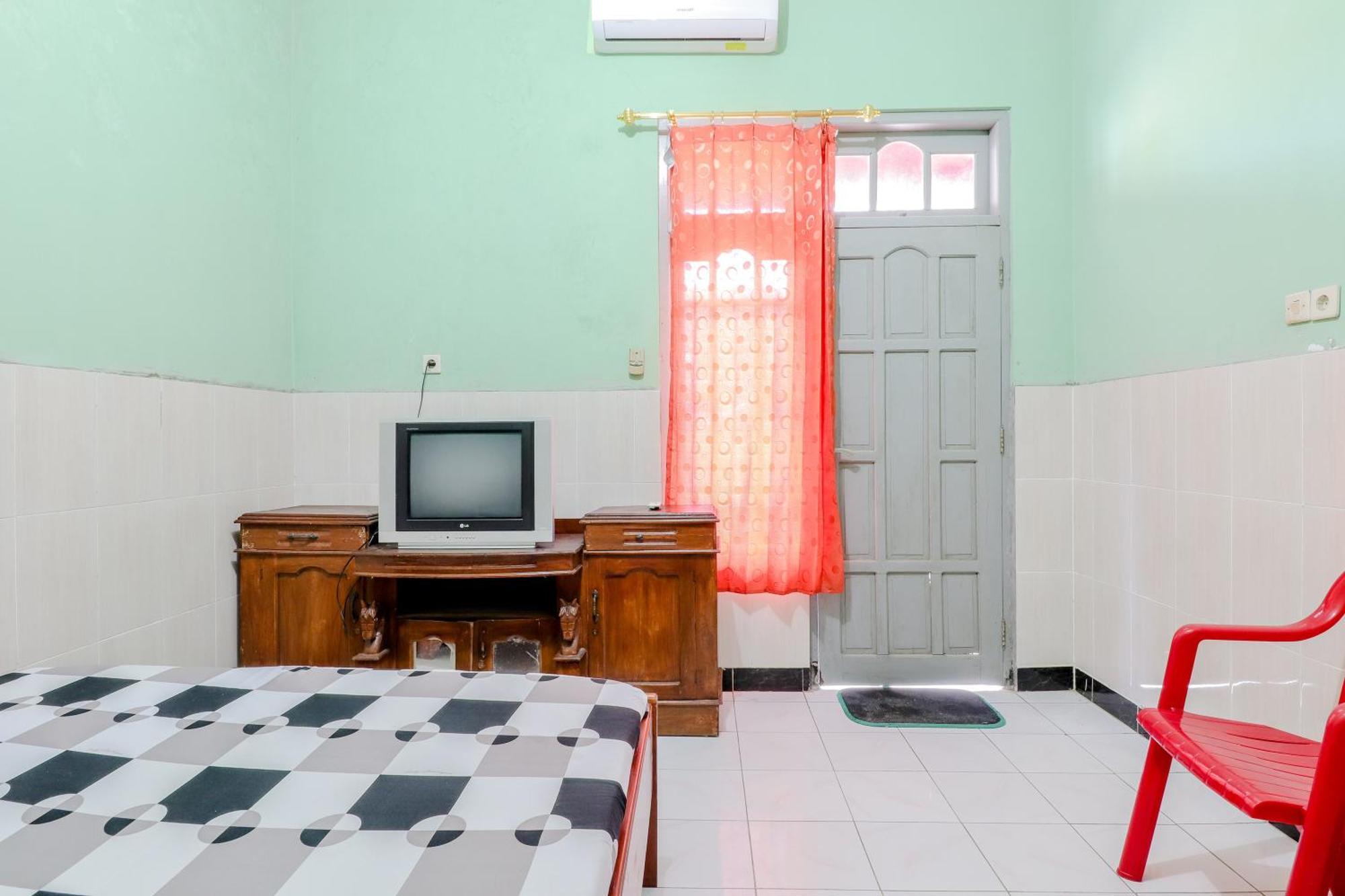 Losmen Panorama Bantul Exterior foto
