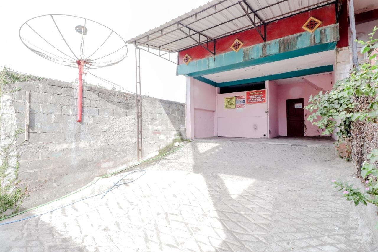 Losmen Panorama Bantul Exterior foto